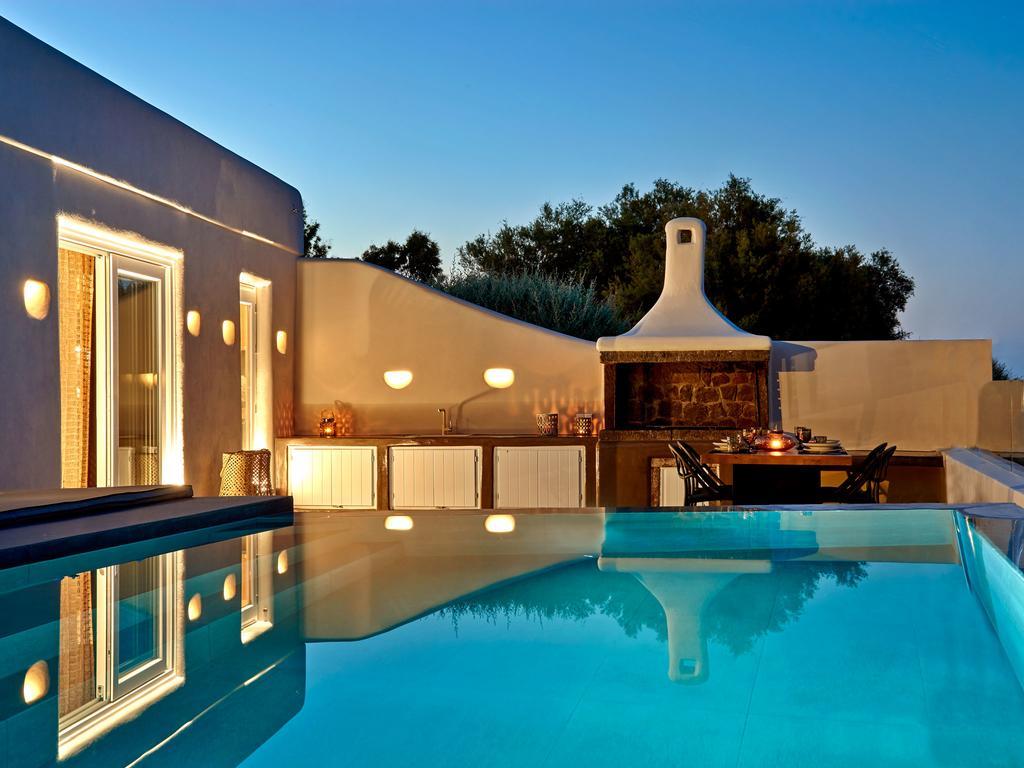 Incognito Beach Villa Santorini Kamári Esterno foto